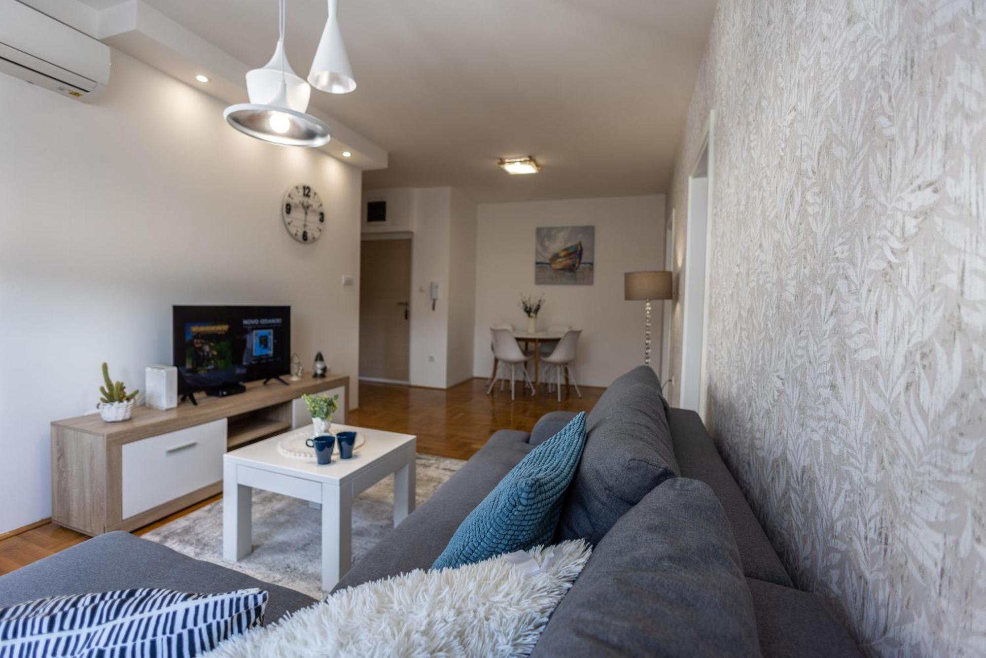 Apartmani Hemera Valjevo Exterior photo